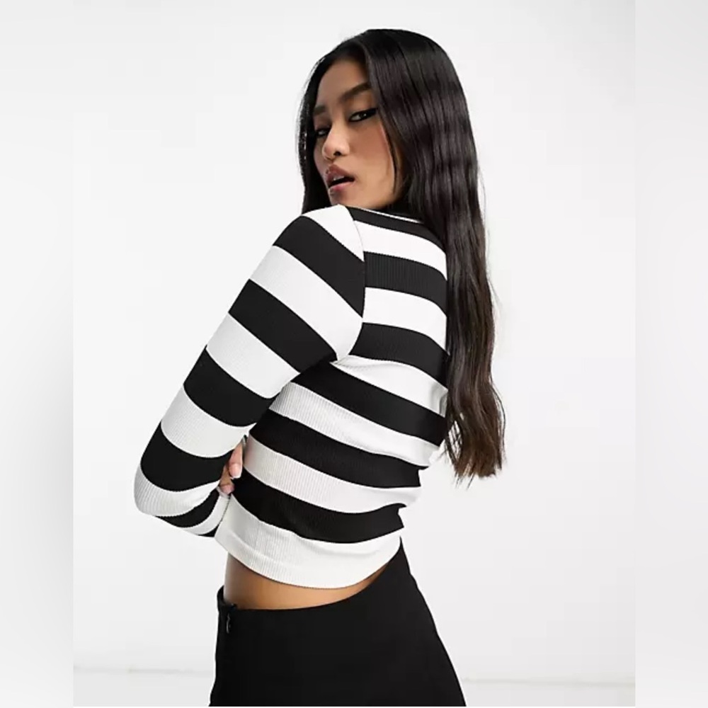 Belle & Sky Women's 2-Piece Striped Light Knit Set (Skirt and Top) | |NWT